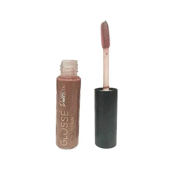 Glossy Posse by Belle Beauty Lip Gloss - Shade “Hunny Chile” NIB - Picture 1 of 6